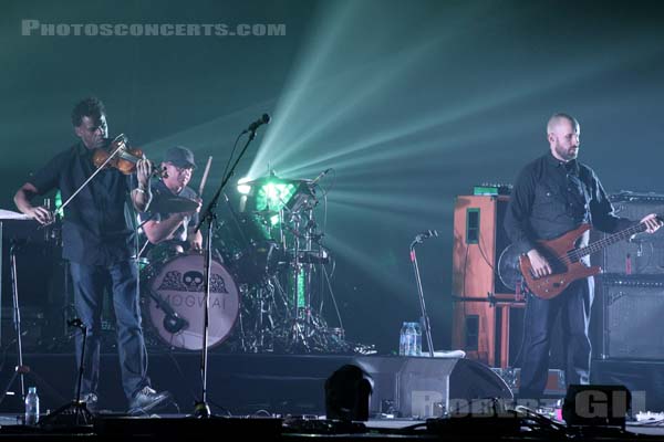 MOGWAI - 2014-10-30 - PARIS - Grande Halle de La Villette - 